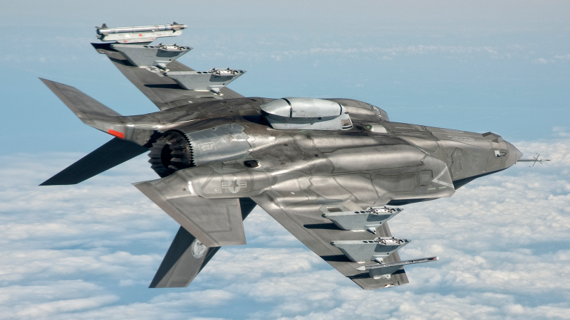Illustration for article titled Pierre Sprey's Anti-F-35 Diatribe Is Half Brilliant And Half Bullshit